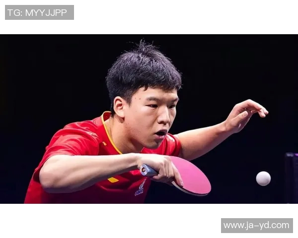 向鹏在WTT多哈赛中迎战张本智和展现乒乓球新风采 向鹏在WTT多哈赛中迎战张本智和展现乒乓球新风采