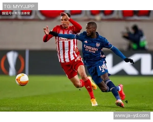 厄德高在欧联杯中大放异彩助球队晋级展现出色个人能力 厄德高在欧联杯中大放异彩助球队晋级展现出色个人能力