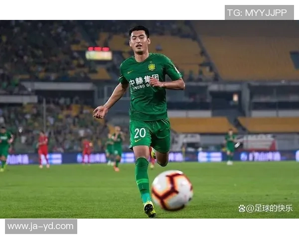 王子铭精彩补射助力成都蓉城再创佳绩展现球队团结拼搏精神 王子铭精彩补射助力成都蓉城再创佳绩展现球队团结拼搏精神