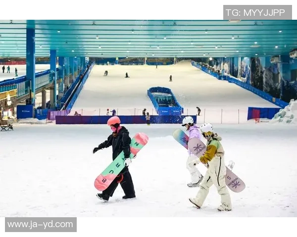 冰雪运动热潮涌动全民参与提升助力冬季体育发展新局面 冰雪运动热潮涌动全民参与提升助力冬季体育发展新局面