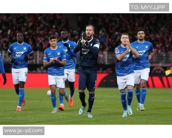 沙尔克04险平法兰克福,德甲保级形势扑朔迷离 沙尔克04险平法兰克福,德甲保级形势扑朔迷离